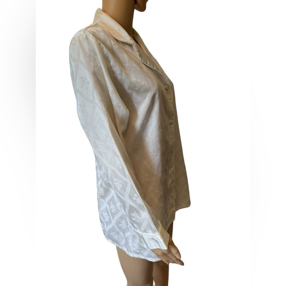 Victoria’s Secret Y2K Silky Satin Romantic Cottagecore Floral Fleece Lined Shirt - Picture 3 of 7